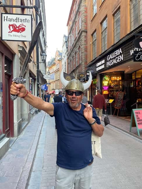 Stockholm: Guided Historic Old Town Walking Tour with Local - Why this $22 Old Town walk is worth considering