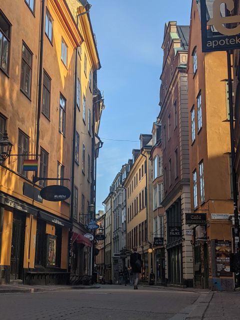 Stockholm Old Town Walking Tour: History & local Insights - The $20 price and what you receive