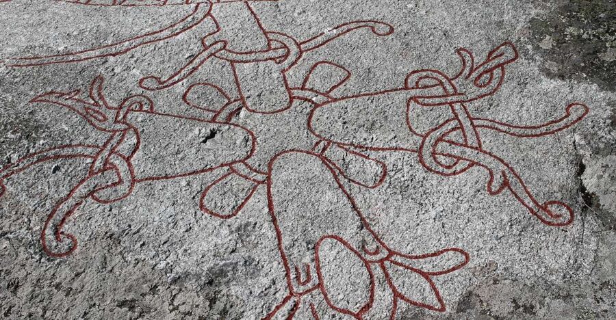 Stockholm: Sigtuna and Uppsala Viking History Day Tour - Uppsala and the Royal Mounds of Gamla Uppsala