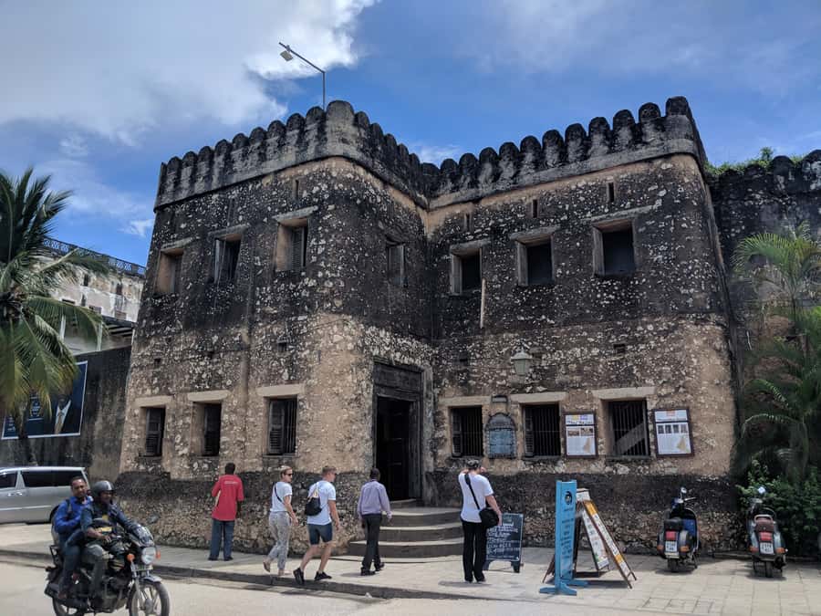 Stonetown Historical Walking Tour & Traditional Lunch - Key points to know before you book