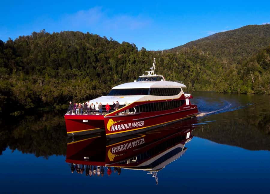 Strahan: World Heritage Cruise on Gordon River with Lunch - Heritage Landing and the Ancient Rainforest