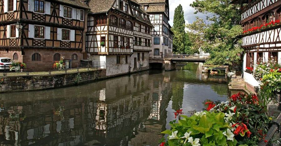 Strasbourg: Private Walking Tour of the Historical Center - Medieval churches beyond the cathedral