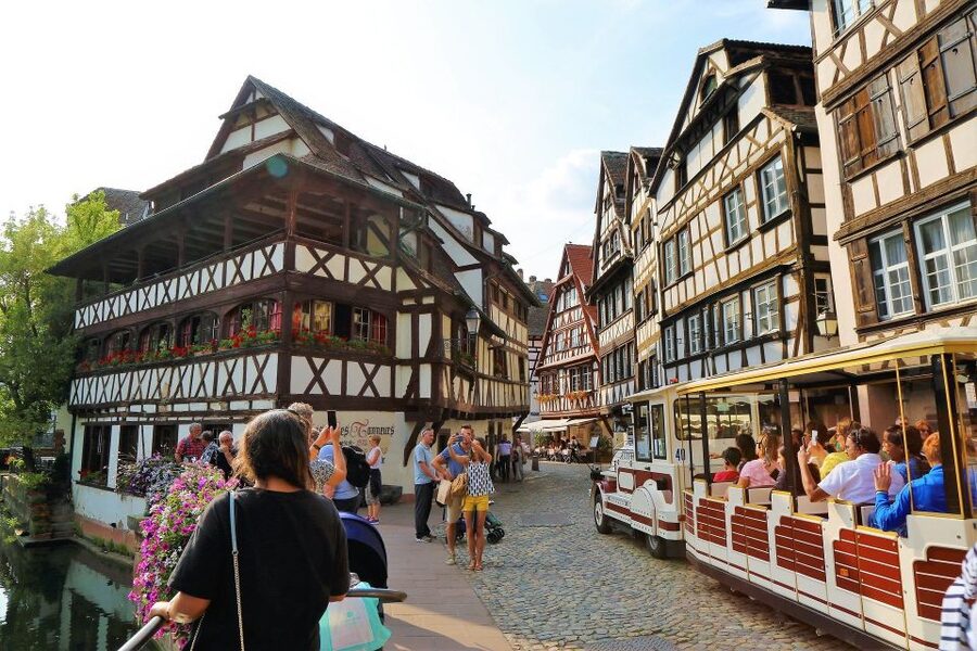 Strasbourg: Private Walking Tour of the Historical Center - A private guide can make or break the experience