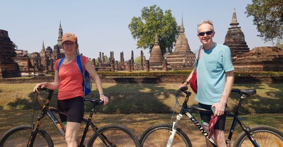 Sukhothai: Full-Day Historical Park Cycling Tour with Lunch - Local homes, ceramics, and the less polished side of Sukhothai