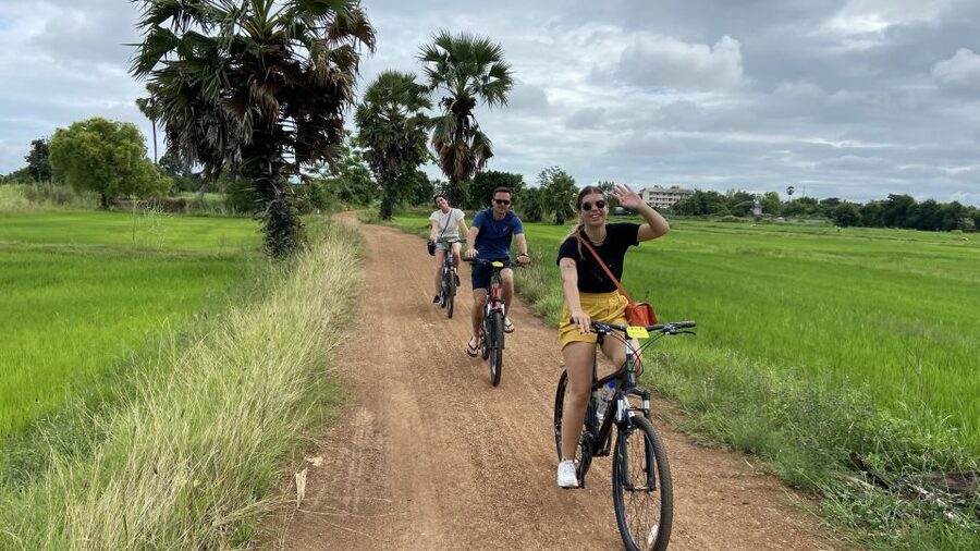 Sukhothai: Historical Park & Countryside Cycling Tour - The 8:15 AM Pickup and Bike Setup