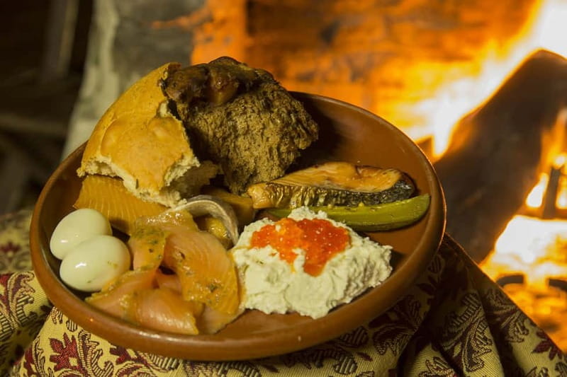 Tallinn: Estonian Food, Drinks and History Tour - First tastes: snacks, sweets, and local character
