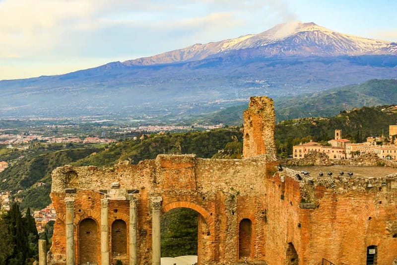 Taormina: Ancient Theater Skip-the-Line Ticket & Audio Guide - What you see inside the ancient theater