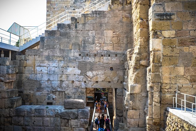 Tarragona and Sitges Small Group Tour - Roman History & Culture - The Roman Circus and amphitheater