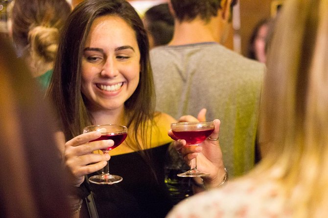 Taste of Barcelona: Boqueria Market, Tapas & History Tour - Plaça de la Vila de Madrid and the Roman beginning