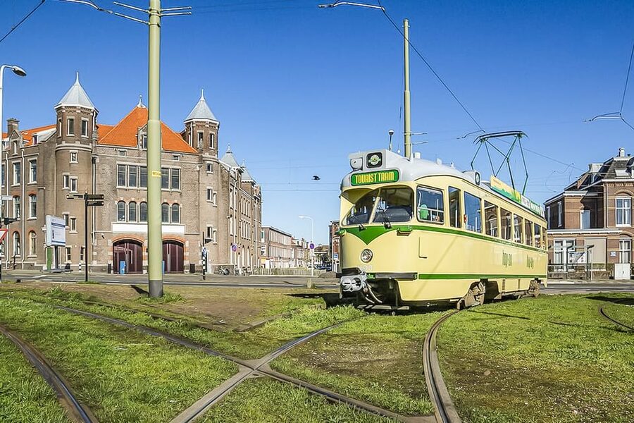 The Hague: Hop-on Hop-off Heritage Tram Tour - Stop 1: Gravenstraat and the city center