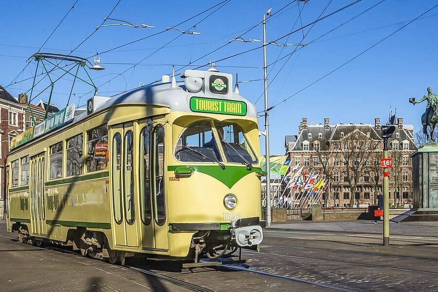 The Hague: Hop-on Hop-off Heritage Tram Tour - The audio guide and the human touch