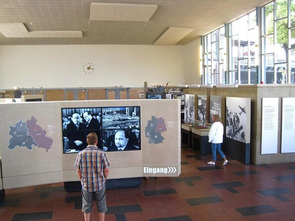 The History of Berlin: WWII PRIVATE Walking Tour With Locals - Starting on Oranienburger Strasse
