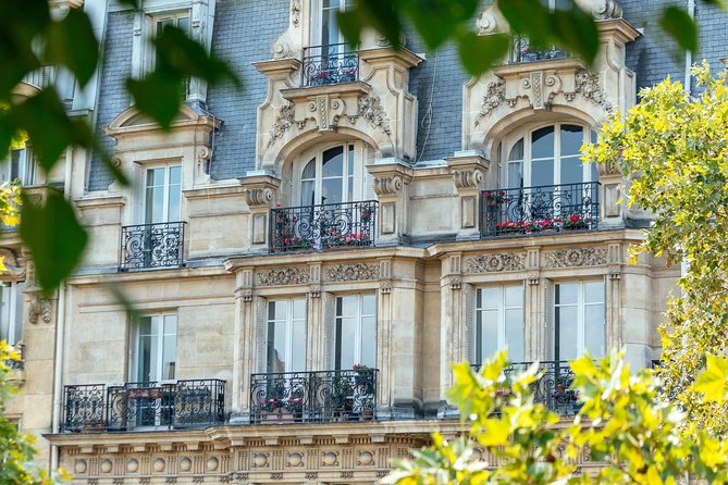 The History of Paris: Historical Le Marais Private Tour - Saint-Paul-Saint-Louis and the question of pacing
