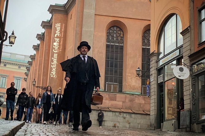 The Original Stockholm Ghost Walk and Historical Tour - Gamla Stan - Guide style: expressive, fast, and sometimes theatrical