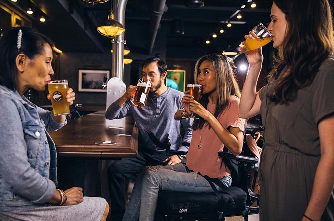 Thirsty for Edinburgh: Scotlands Best Historical Pub Tour - Why the guides matter more than the exact pubs