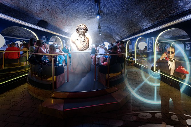 Time Travel-Magic Vienna History Tour Ticket - Practical details that affect your visit