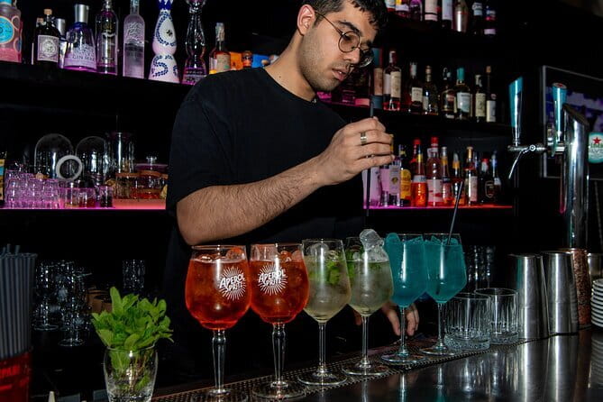 Tipsy Tour: Guided Bar Crawl In Florence with Dark History - What this Florence bar crawl is really like