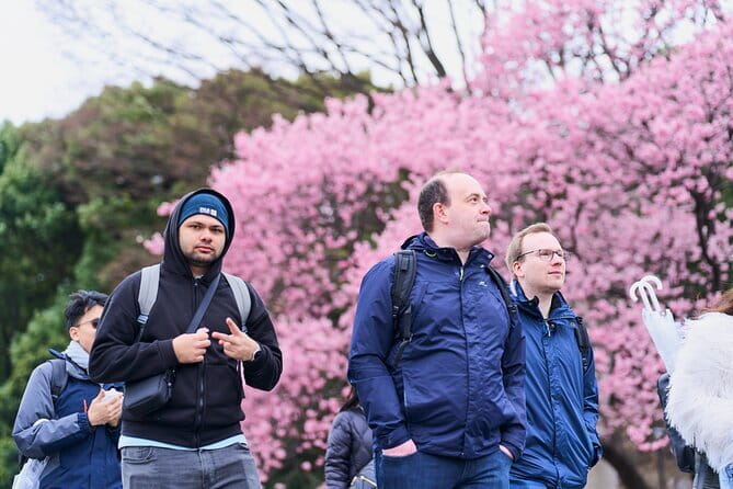 Tokyo Castle & Imperial PalaceーShogun Walking Tour - Why Edo Castle matters in modern Tokyo