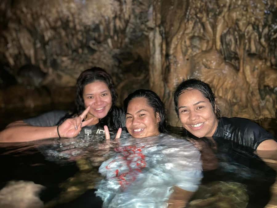 Tongatapu: 3-Hour East Coast and Anahulu Cave Tour - Anahulu Cave and its freshwater pools