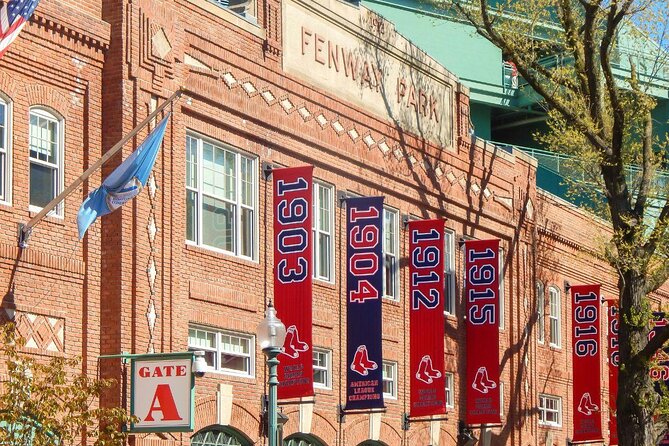 Tour of Historic Fenway Park, America's Most Beloved Ballpark - Meeting at Gate B and getting oriented