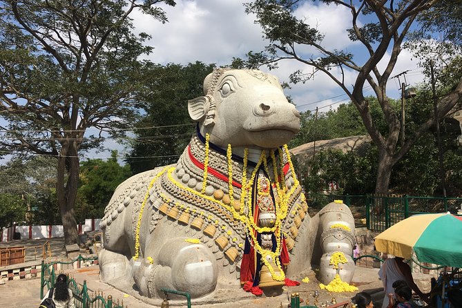 Treasures of Mysuru - day tour - Chamundi Hills and the guardian temple