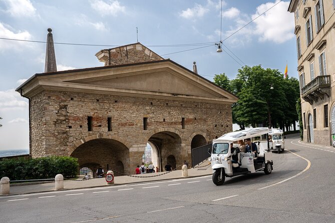 Tuk Tuk tour in Bergamo, Città Alta and the ancient Venetian walls - La Marianna and the origin of stracciatella