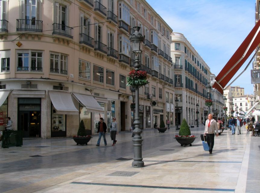 Ultimate Malaga: History and Tapas All Included - First tapas stop: learning how to order
