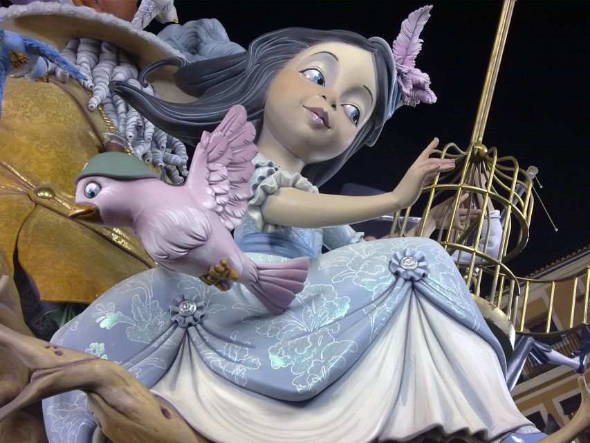Valencia: Essentials and World Heritages Sites Walking Tour - The Water Tribunal and Fallas, two very different traditions