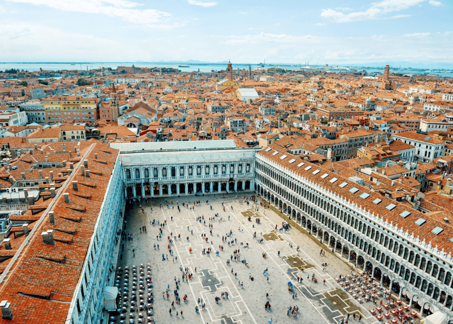 Venice: Bell Tower & St Mark's Square History Gallery Ticket - Should you book the Bell Tower and VR experience?