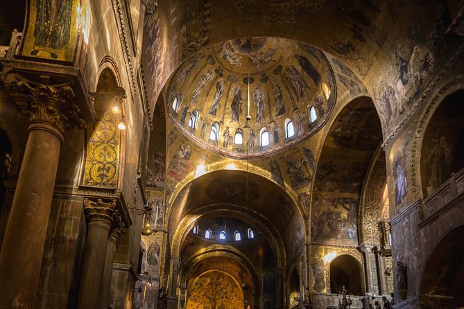 Venice's Best: Basilica, Doge's Palace, Gondola & History Gallery - Who should book this Venice experience?