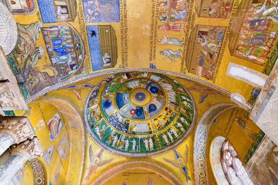 Venice: St. Mark's Basilica Guided Tour & VR History Intro - Guided tour or audio guide?