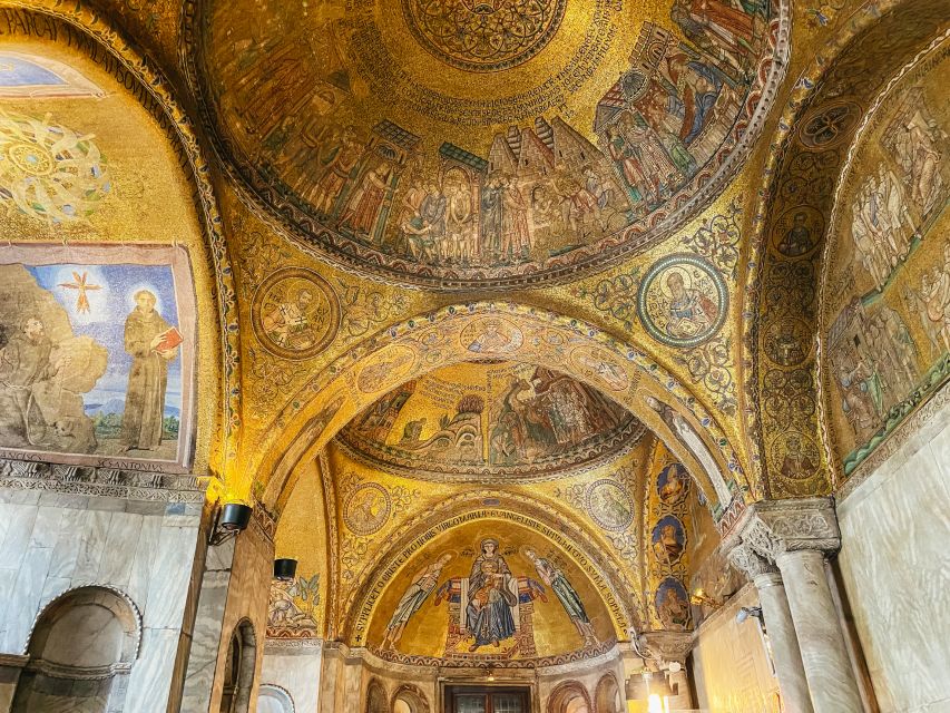 Venice: St. Mark's Basilica Guided Tour & VR History Intro - Entering St. Mark’s Basilica without the regular ticket queue