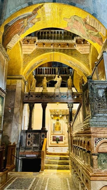 Venice: The History of St. Mark's Basilica Tour - The main basilica: gold, marble, and a short guided introduction