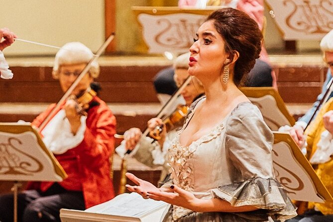 Vienna Mozart Concert in Historical Costumes at the Musikverein - Golden Hall or Brahms Hall?
