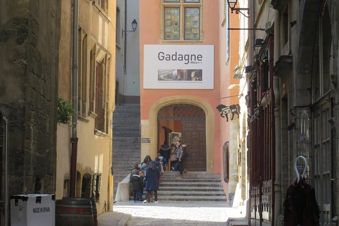 Vieux Lyon Cultural & Historical Walking Guided Tour (English) - Starting at Saint-Jean Cathedral