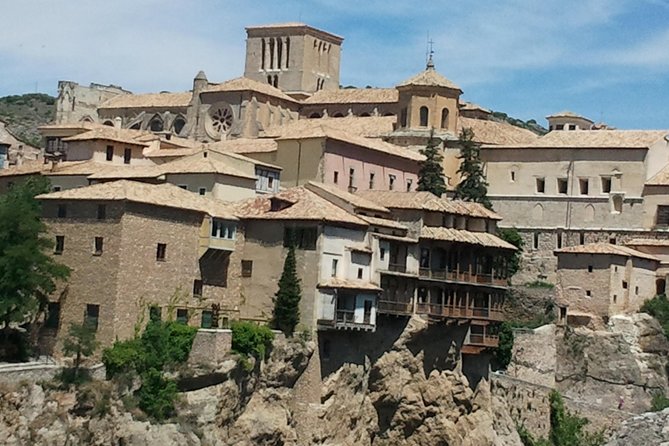 Visita Guiada Por El Casco Histórico De Cuenca Y Su Catedral - Key points before you book