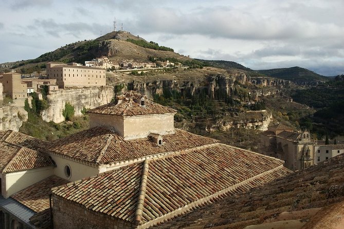 Visita Guiada Por El Casco Histórico De Cuenca Y Su Catedral - Inside the San Martín skyscrapers