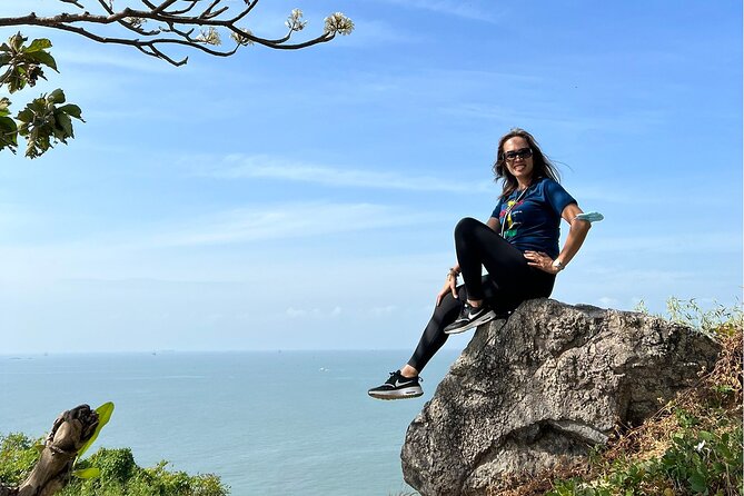 Vung Tau Essential: Beach, Christ Statue & Colonial Heritage - Seafood lunch and the short beach break