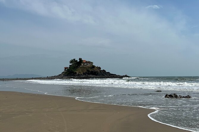 Vung Tau Essential: Beach, Christ Statue & Colonial Heritage - White Palace: colonial rooms above the coast