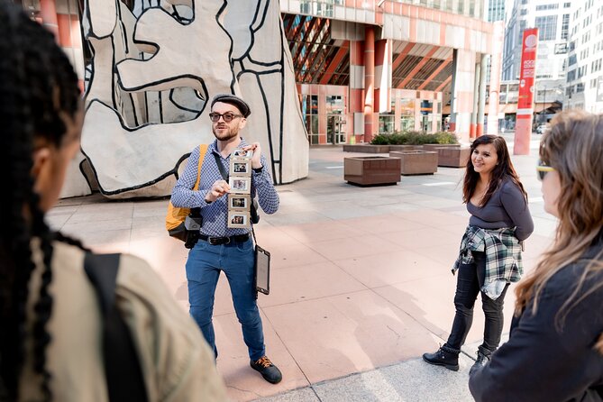 Walkin' with Colin: Chicago History-Mystery-Comedy-Tragedy Tour - Chagall’s Four Seasons starts the artistic conversation