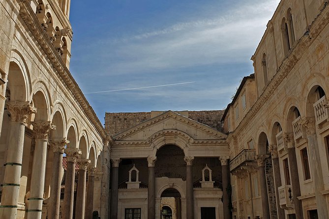 Walking Tour of Split with a 'Magister' of History - Saint Domnius and the story of conversion
