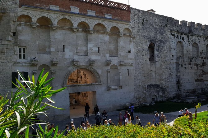 Walking Tour of Split with a 'Magister' of History - Grgur Ninski and Croatian cultural identity