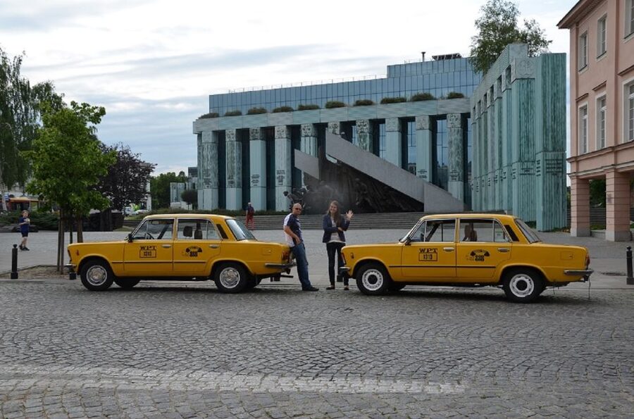 Warsaw: Historic Private Tour in Retro Fiat - Stalin-era rebuilding explains modern Warsaw