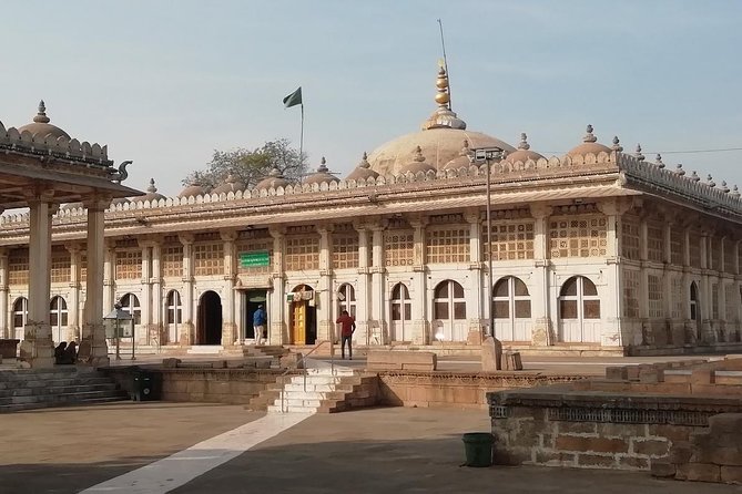World heritage Ahmedabad city tour in private car with guide and lunch - The private car and guide make the day flexible