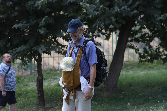 Yerevan: Garni, Geghard, Symphony of Stones & Lavash Baking - Walking Into Azat Canyon for the Symphony of Stones